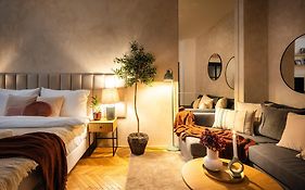 2Br 1,5Bath Chic City Suite Near Wenceslas Square